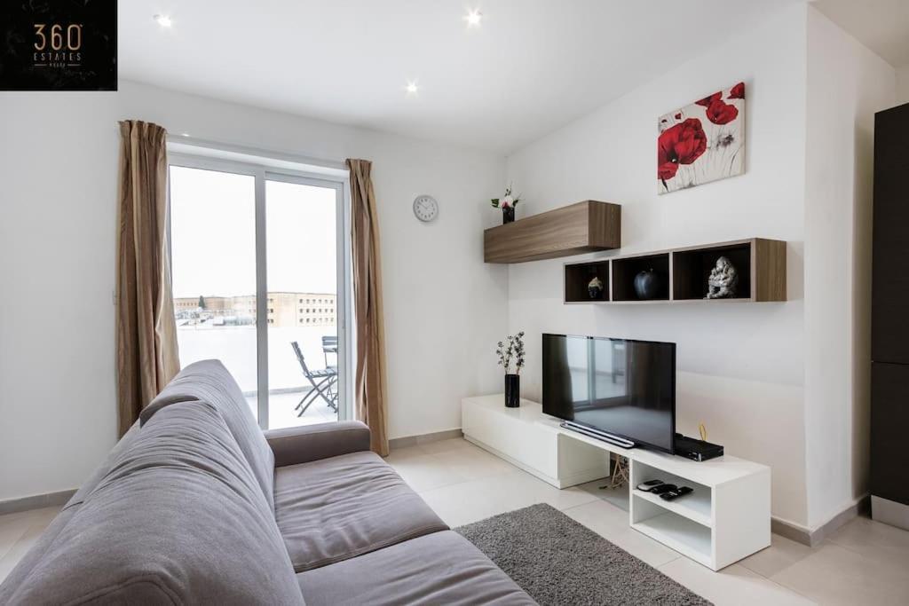 Spacious, Beautiful Central Penthouse With Bbq By 360 Estates Pietà Zewnętrze zdjęcie